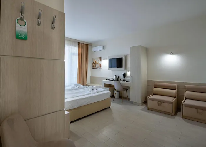 Perla First Line Nesebyr