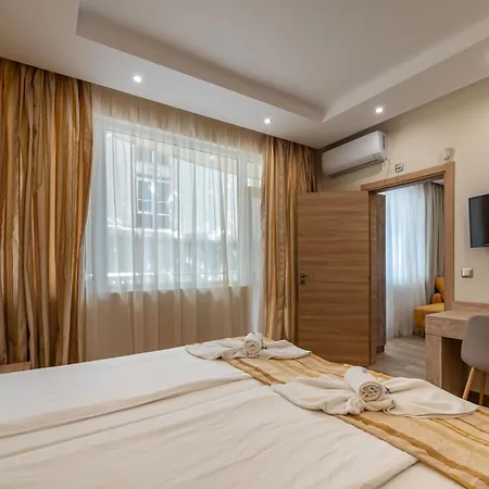 Perla First Line نيسيبار