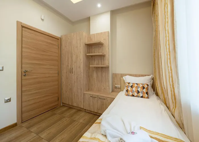 Perla First Line * Nesebar