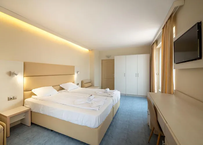 Perla First Line Apartment Nesebar